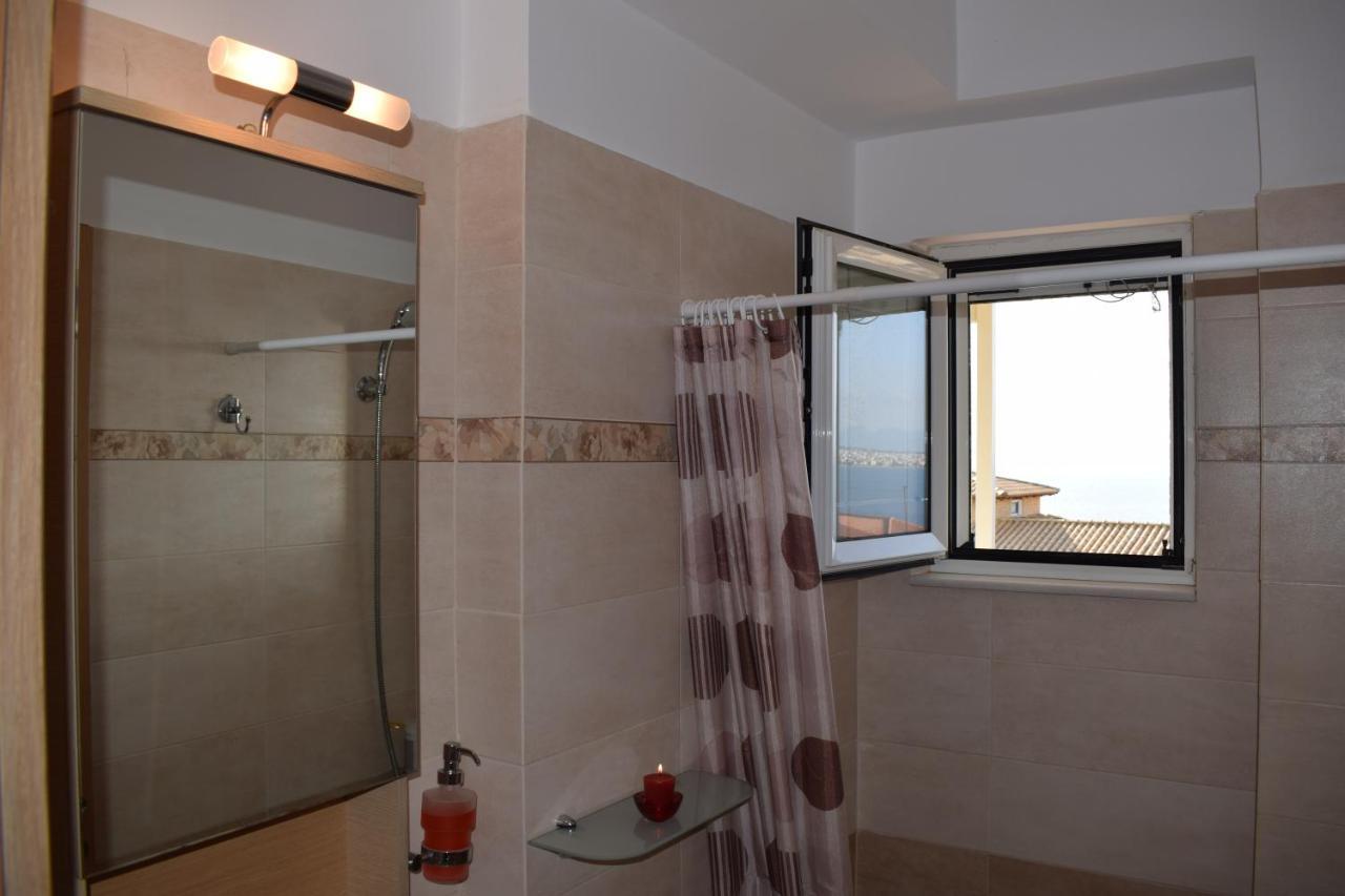 Studio Holiday Kalamata 2 Exterior photo